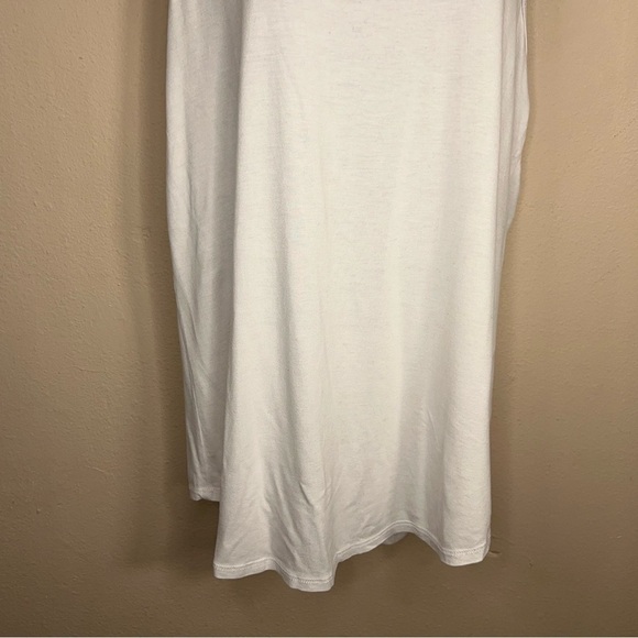 XL LULAROE WHITE TANK TOP STRETCH CLASSIC NEUTRAL SLEEVELESS - Picture 2 of 9